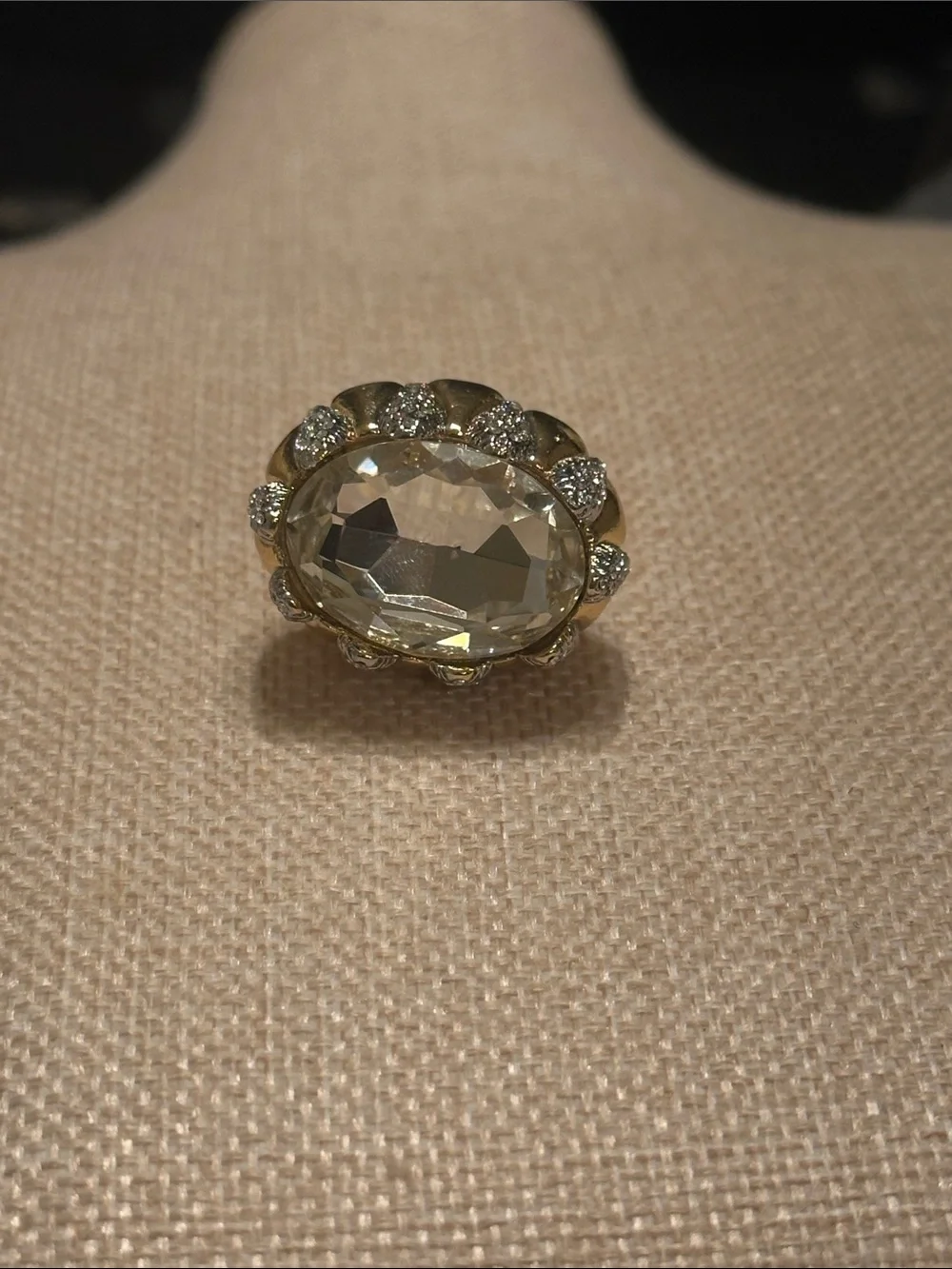 Vintage-Inspired Gold Crystal Cocktail Ring